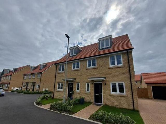 House for sale in Hampton Green, Cambridgeshire