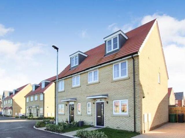 House for sale in Hampton Green, Cambridgeshire