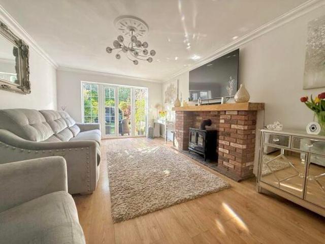 Farm for sale in Spring Park, Luton