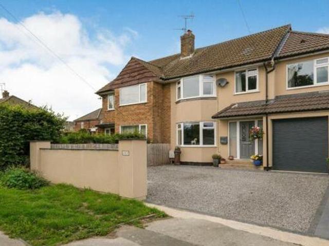 House for sale in Harrogate, North Yorkshire