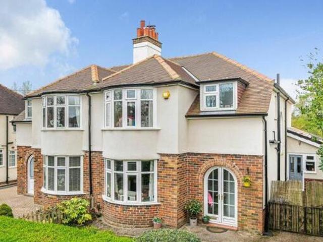House for sale in Harlow, Harrogate