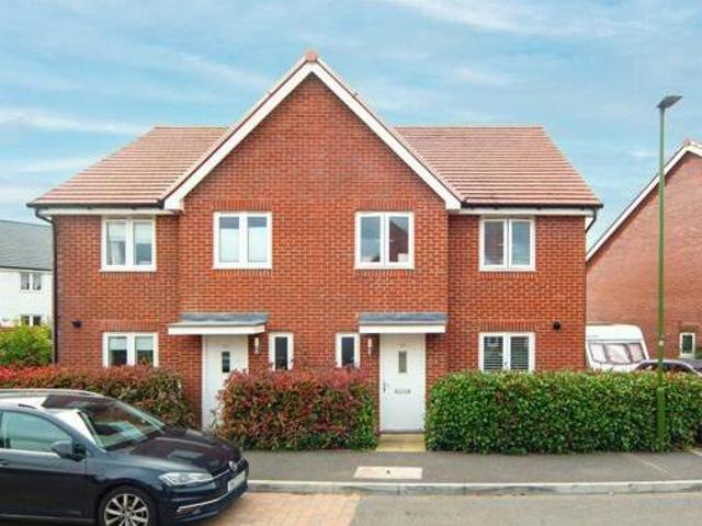 House for sale in Perryfields, West Sussex