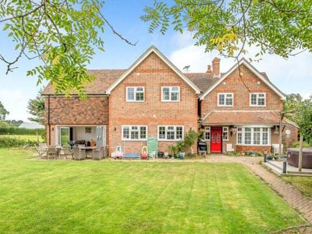 House for sale in Perryfields, West Sussex