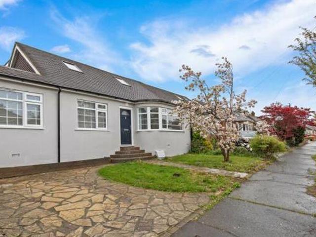 House for sale in Perryfields, West Sussex