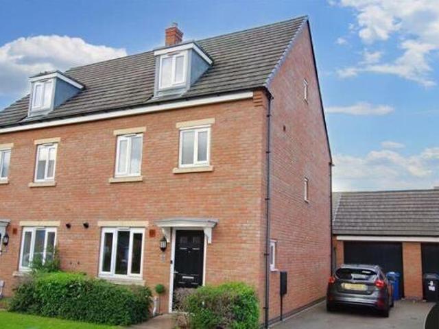 House for sale in Chadsmoor, Staffordshire