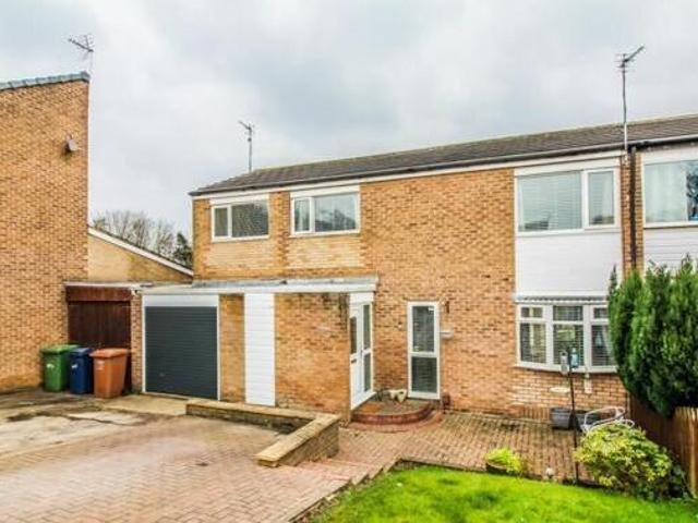House for sale in Oxclose, Washington