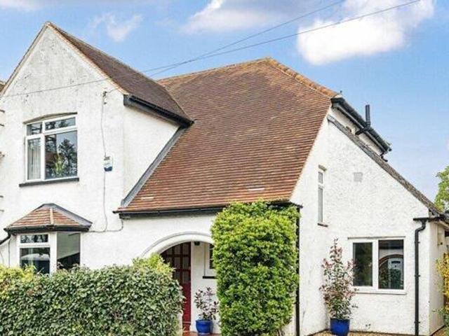 House for sale in The Slade, Oxfordshire