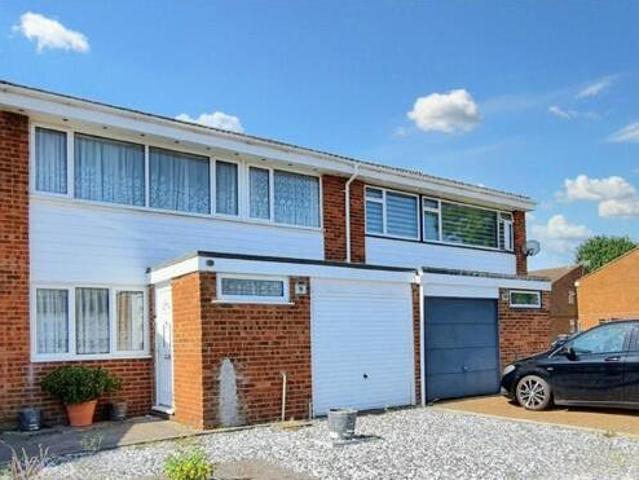 House for sale in Pouchen End, Hertfordshire