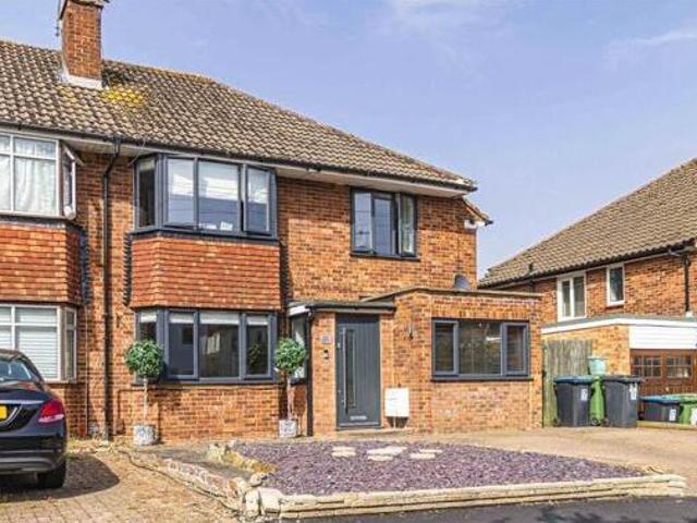 House for sale in Pouchen End, Hertfordshire