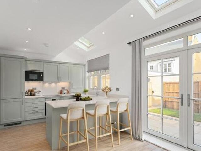 House for sale in Hertford, Colliers End