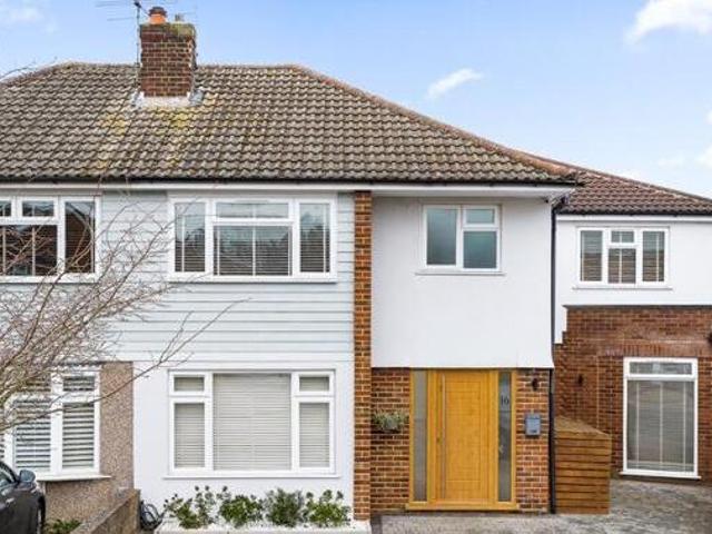 House for sale in Hertford, Colliers End