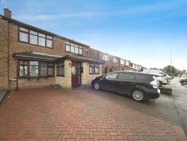 Farm for sale in Spring Park, Luton