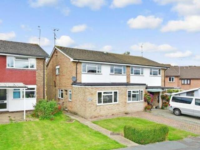House for sale in Roffey, Horsham
