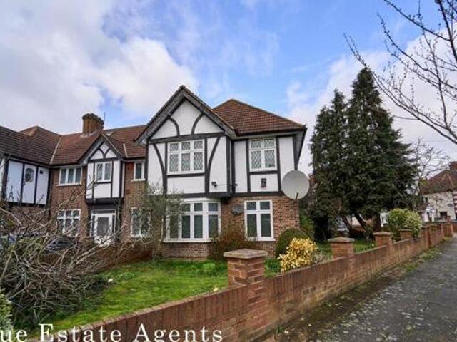 House for sale in Greater London