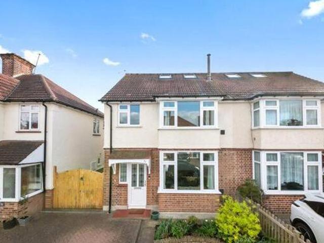 House for sale in Greater London