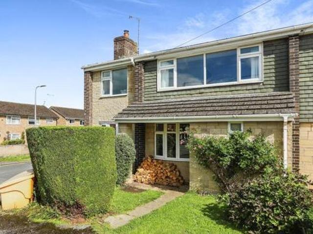 House for sale in Hungerford