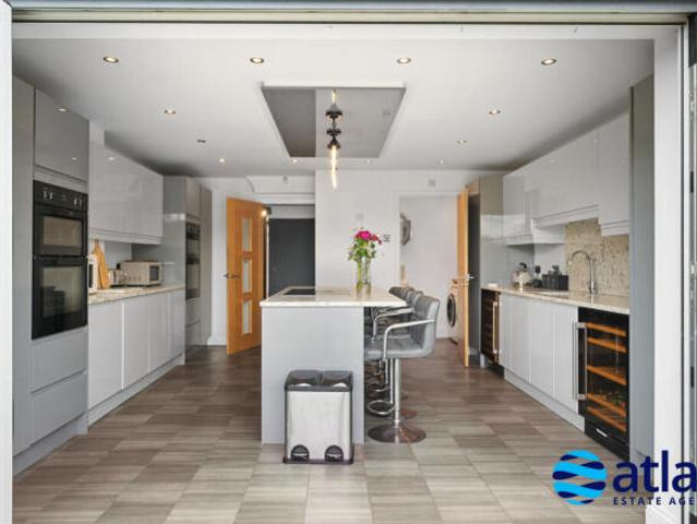 Farm for sale in Huyton, Knowsley