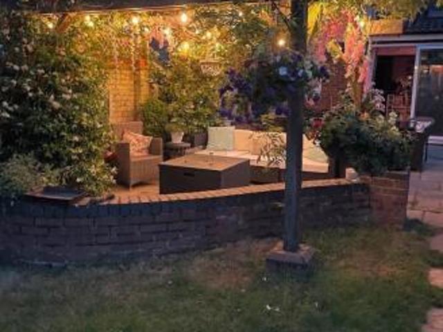 Farm for sale in Caddington, Bedfordshire