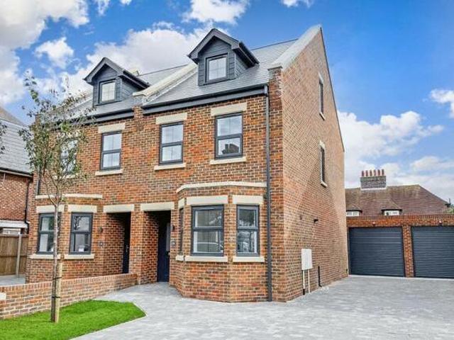 House for sale in Hythe, Folkestone