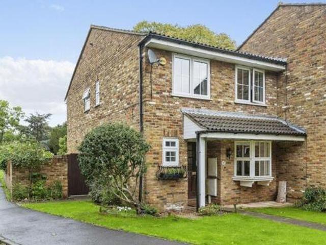 House for sale in Iver