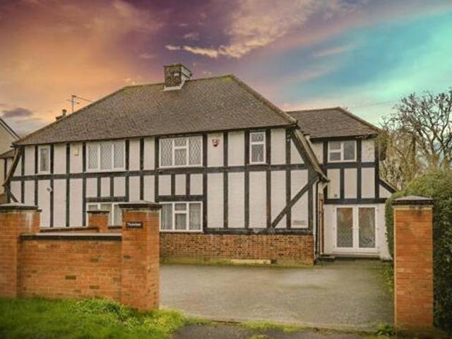 House for sale in Wexham and Ivers Community Board, Iver Heath