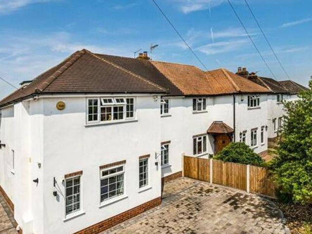 House for sale in Iver
