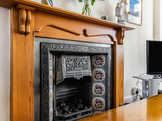 Farm for sale in Ealing, Greater London