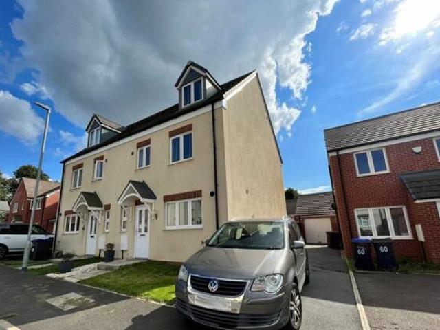 House for sale in Northampton, Northamptonshire