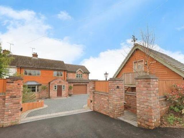 House for sale in City of London, Greater London