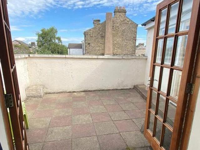 House for sale in Moorlands, Bare