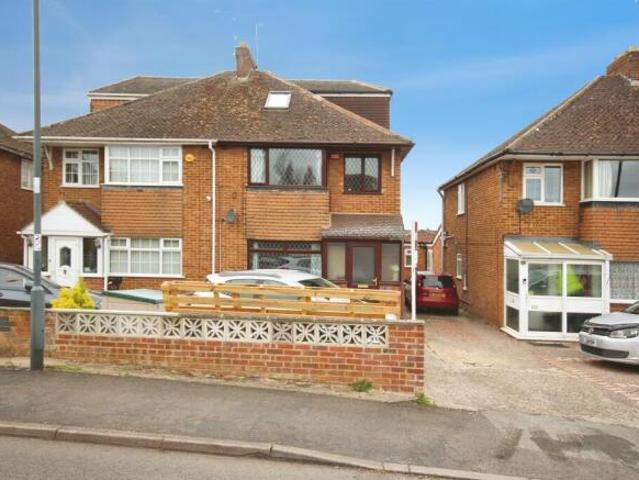 Farm for sale in Whitnash, Green Close
