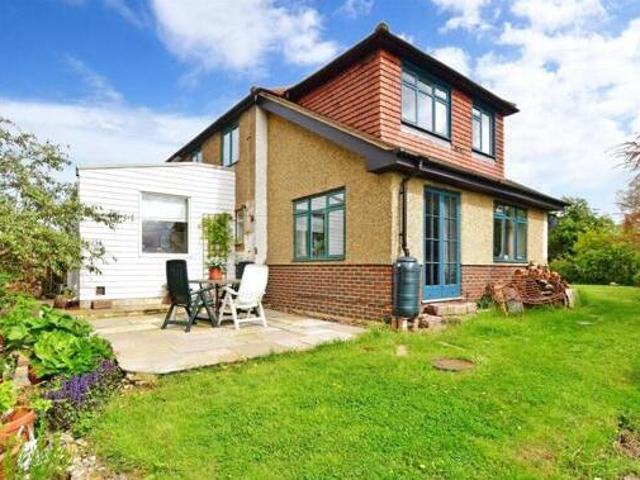 House for sale in Pachesham Park, Surrey