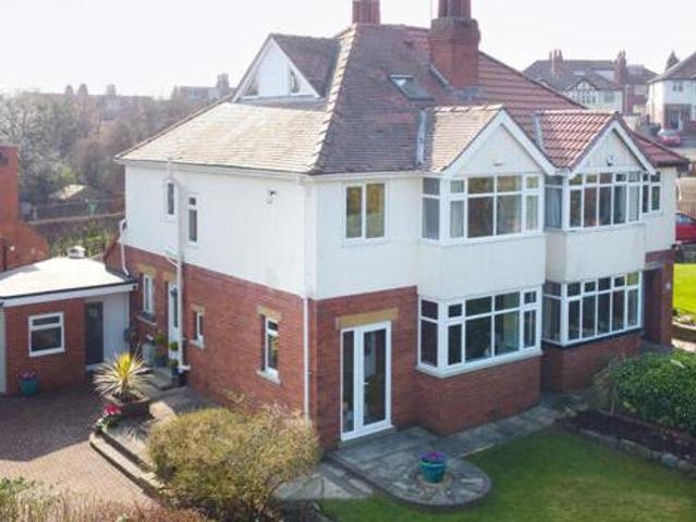 House for sale in Beckett Park, Headingley
