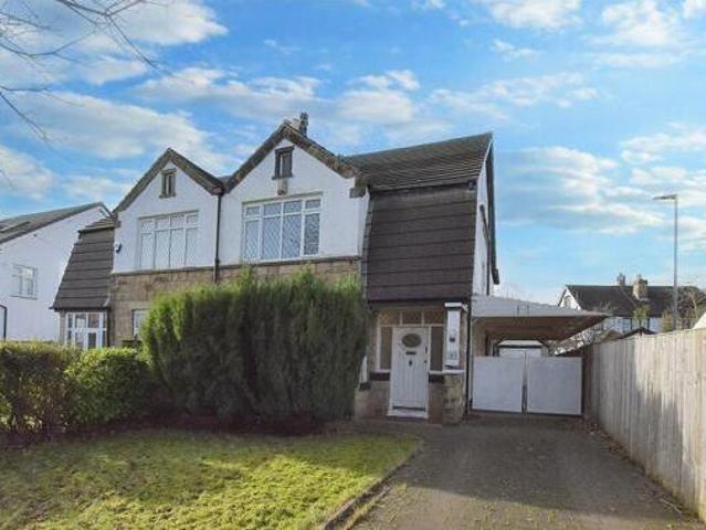 House for sale in Westfield, Guiseley