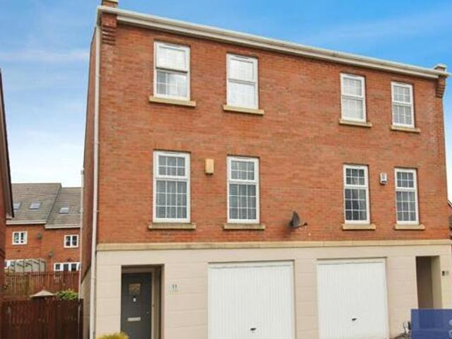 House for sale in New Forest, Leeds