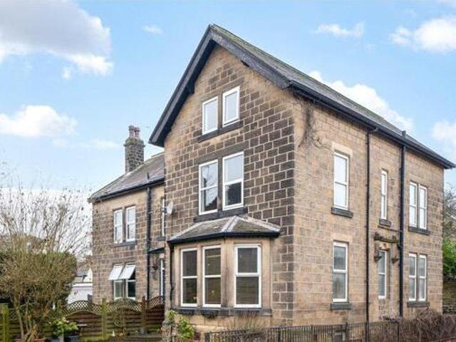 House for sale in Westfield, Guiseley
