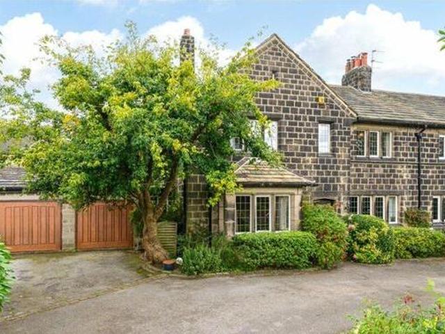 House for sale in Rawdon, West Yorkshire