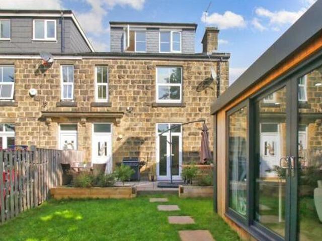 House for sale in Cragg Hill, Leeds