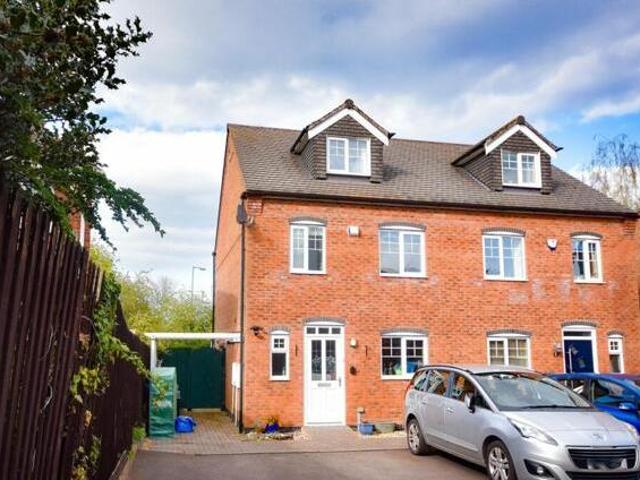House for sale in Lichfield, Boley Park