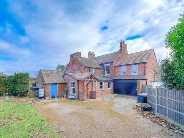 House for sale in Stowe, Lichfield