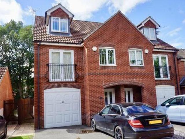 House for sale in Brayford, Lincolnshire