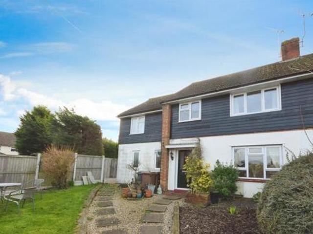 House for sale in Lyons, Greater London