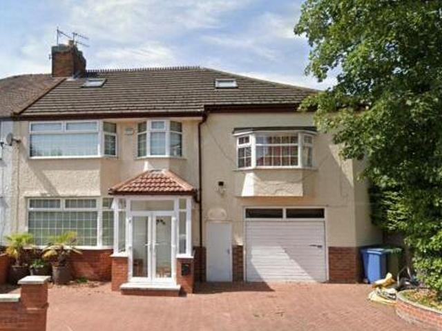 House for sale in Calderstones