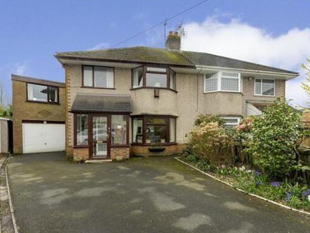 House for sale in Calderstones