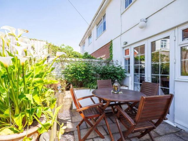 Farm for sale in Penylan, Falcon Lodge