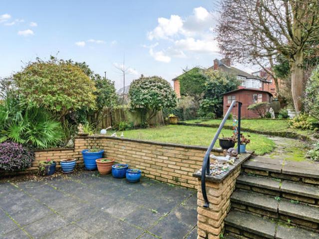 Farm for sale in Enfield, Greater London