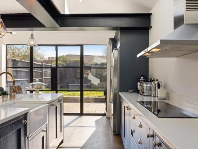 Property for sale in Ewens Farm, Golden Valley