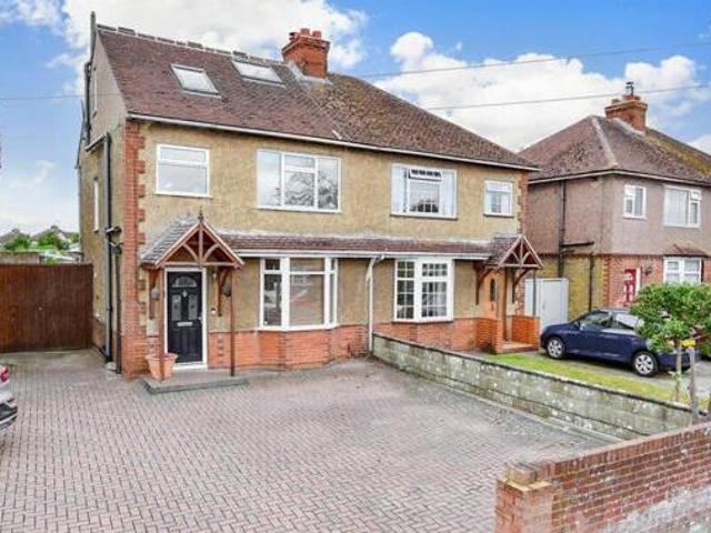 House for sale in Barming, Midway