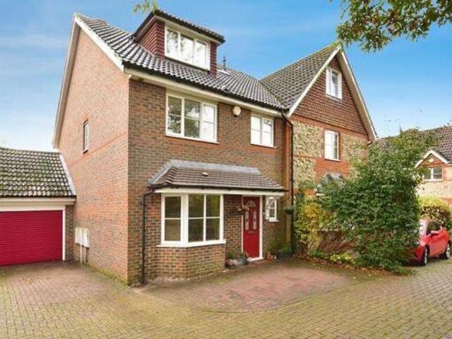 House for sale in Vinters Park, Midway