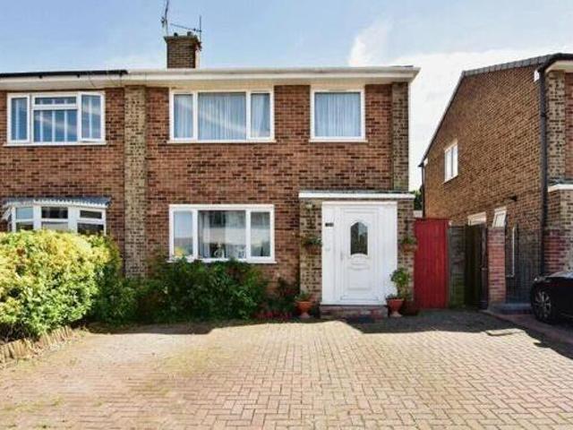 House for sale in Allington, Midway